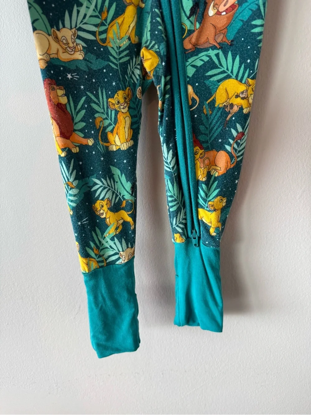Little Sleepies x Disney Lion King Bamboo Long Sleeve Zippy Sleeper ‎6-12 months